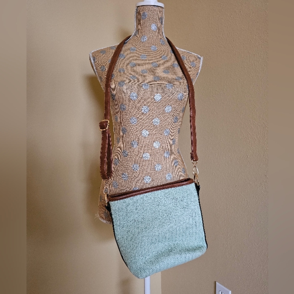 Jen & Co. Crossbody Woven Raffia Purse Mint Green